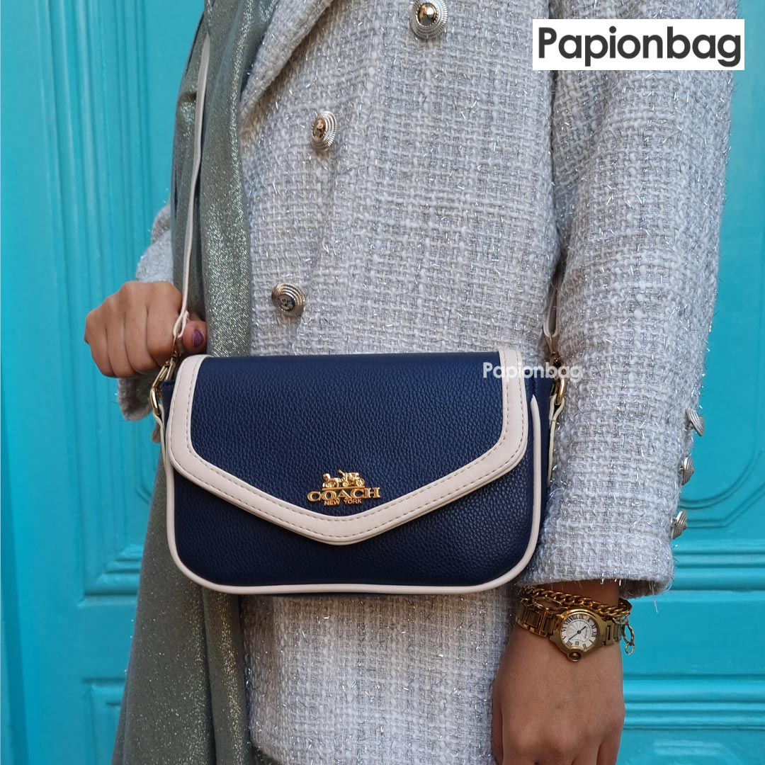 Shoulder bag coach 11