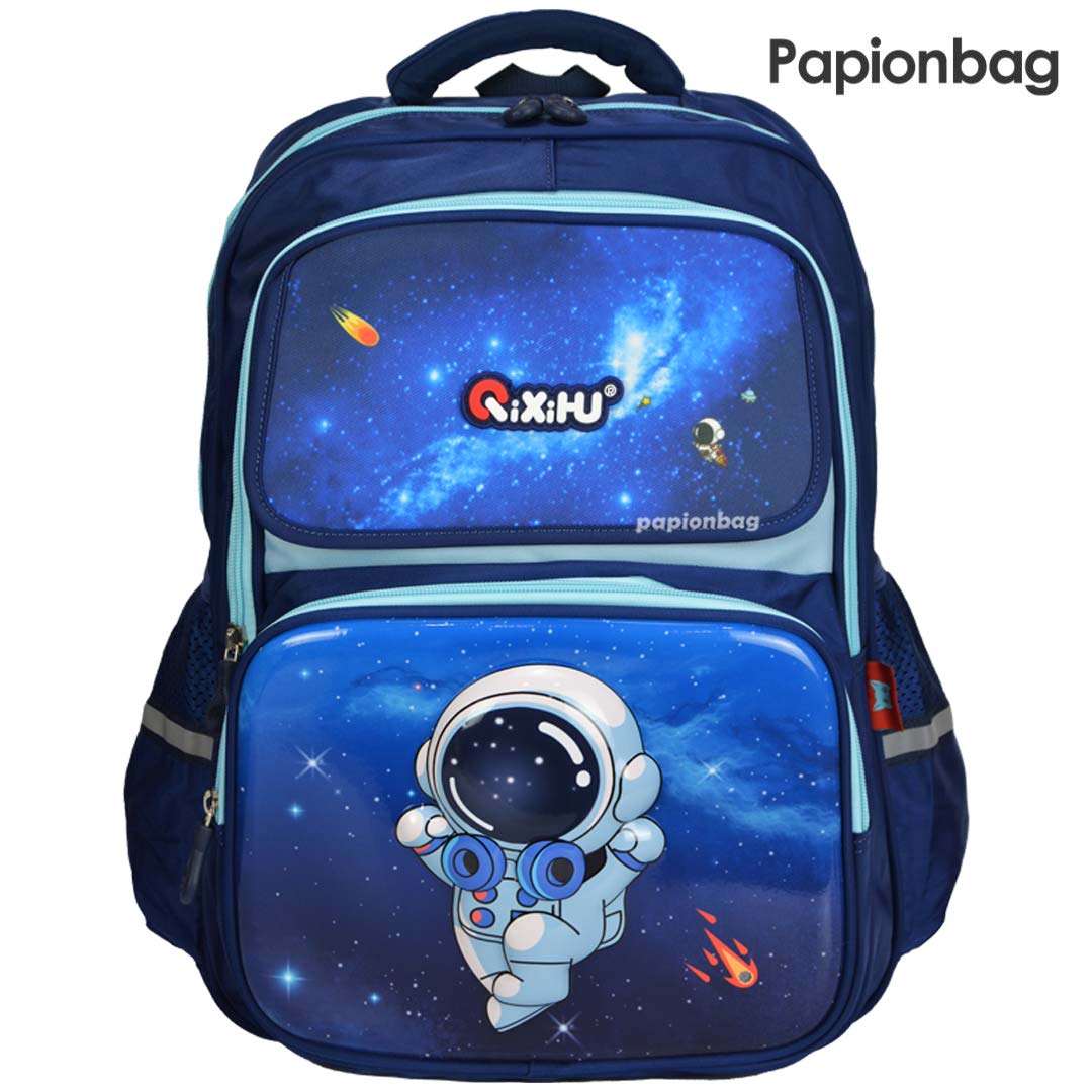 Astronaut design school bag 1
