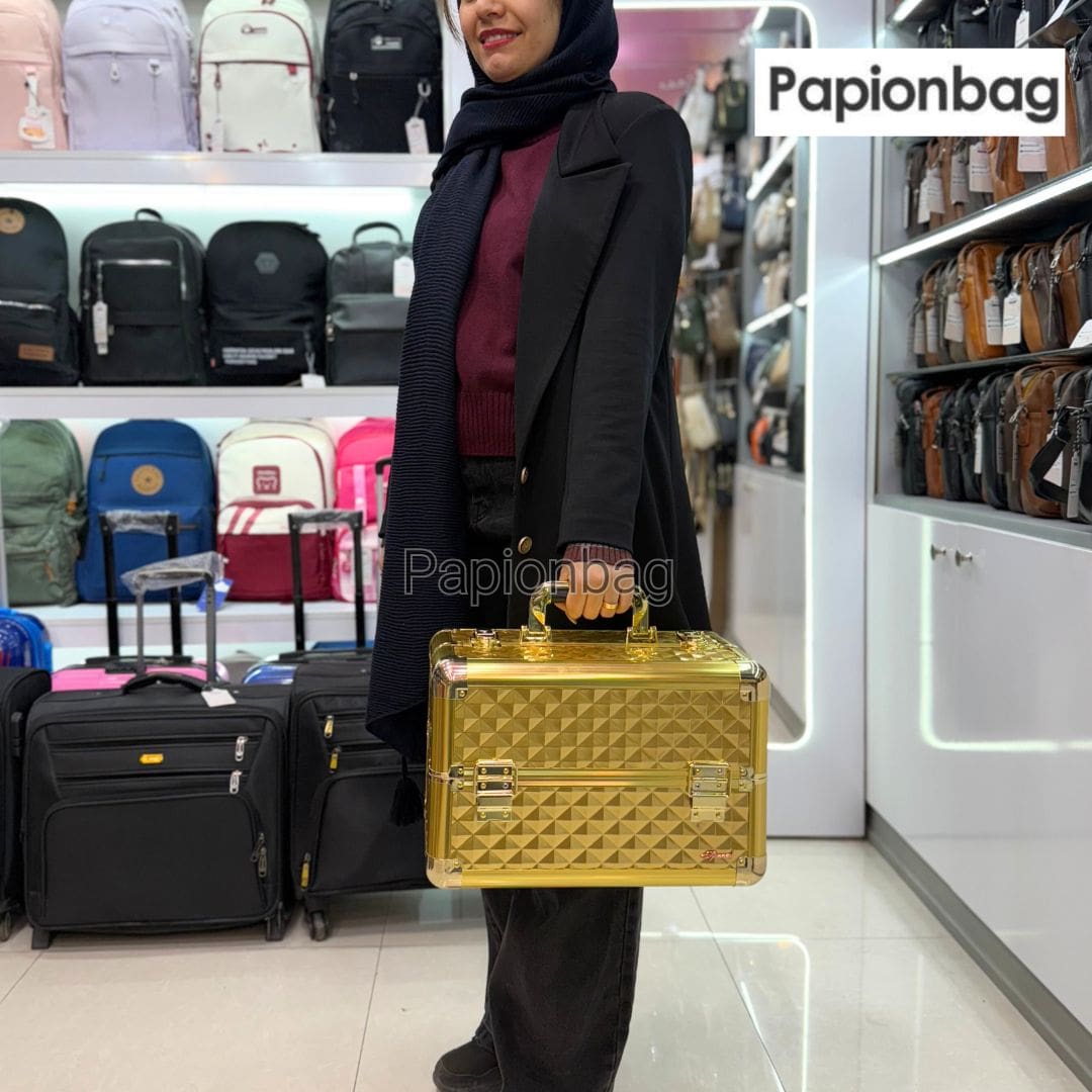 Cosmetic and jewelry bag 680 1