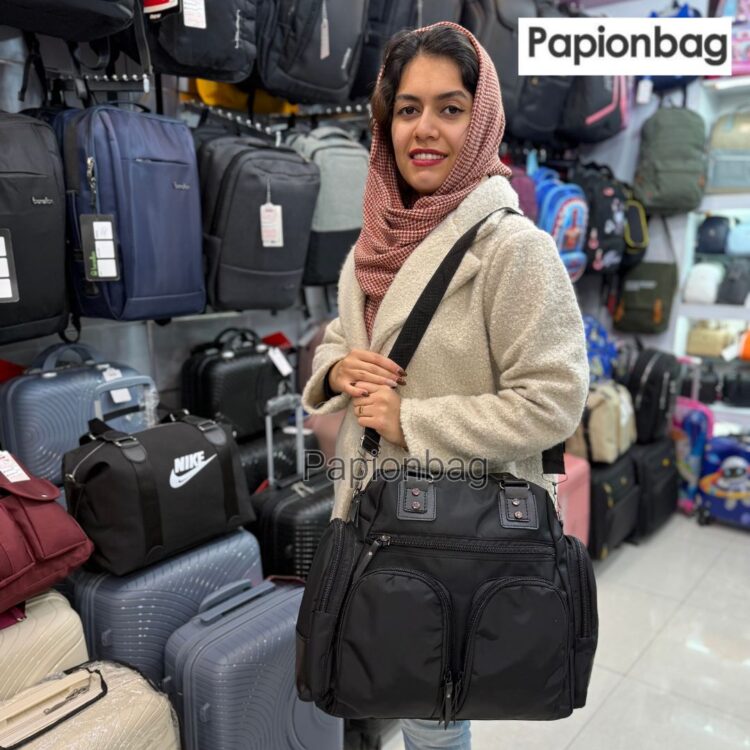 کیف کد 702 به صورت دوشی