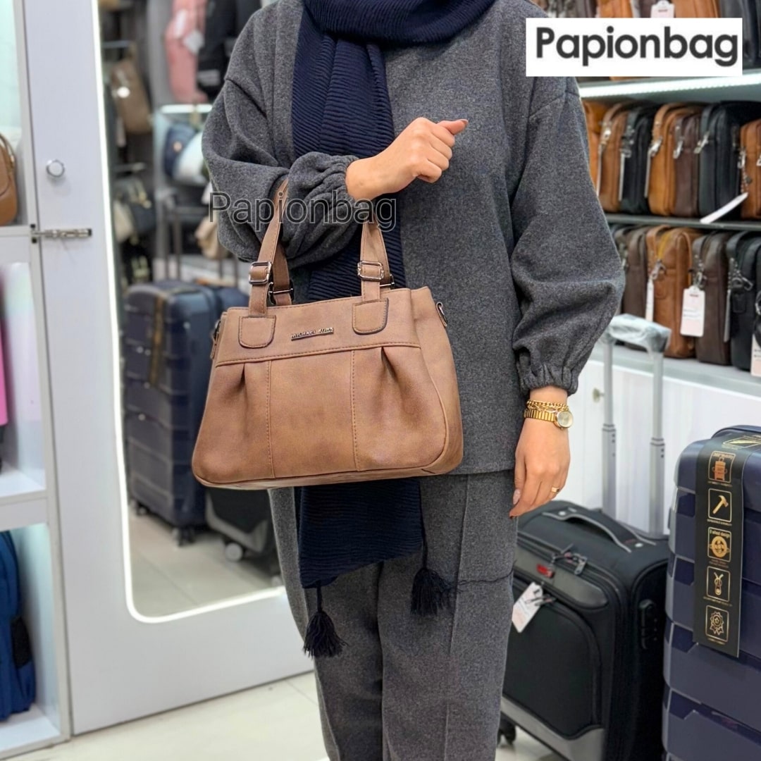 Womens 2 function bag suitable for parties698 2