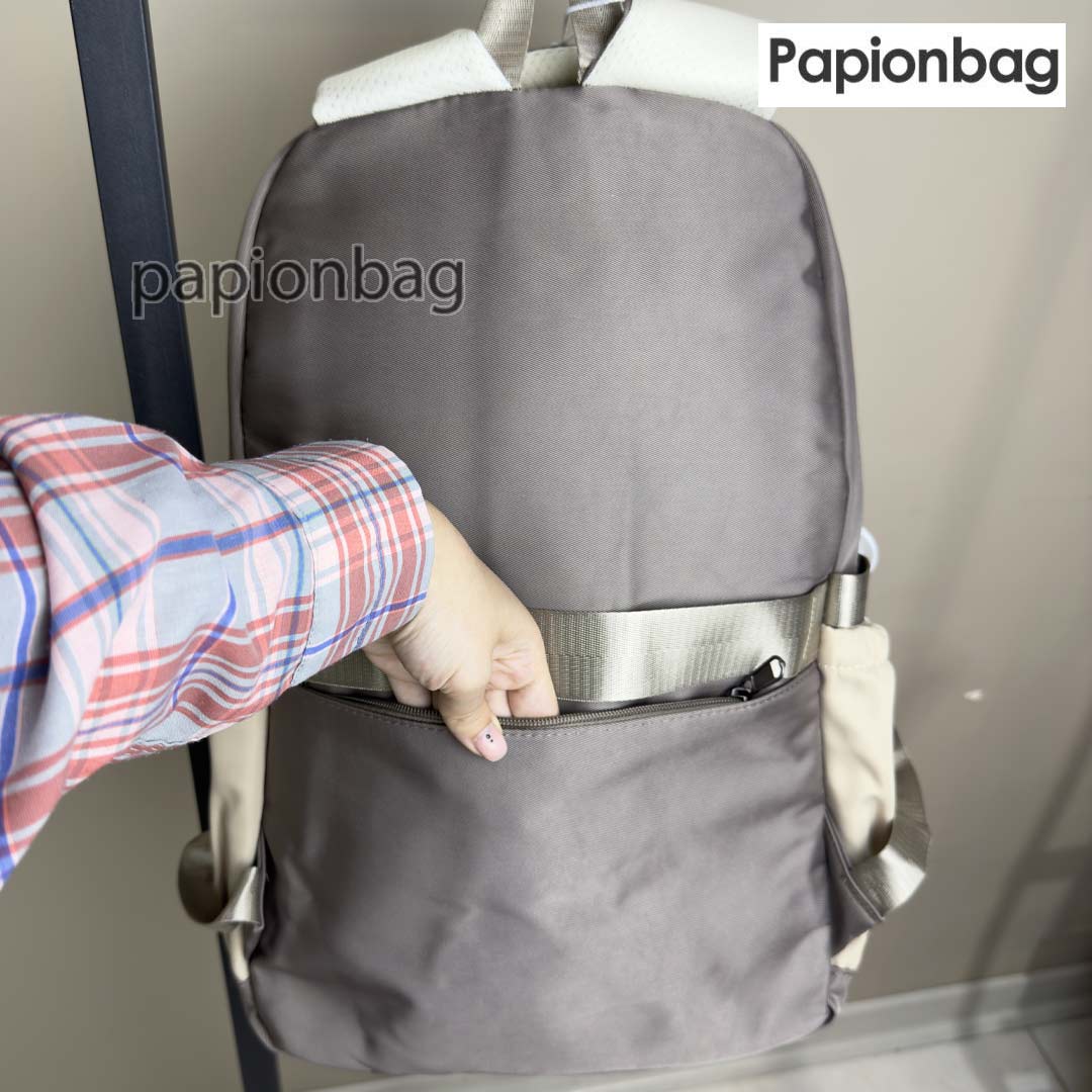 جیب پشتی کوله پشتی فانتزی باکیفیت+ آویز کد990