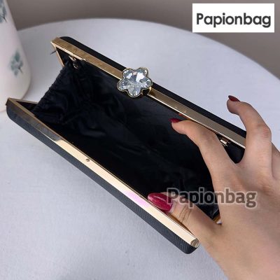 فضای داخلی کیف زنانه مجلسی کد 1002