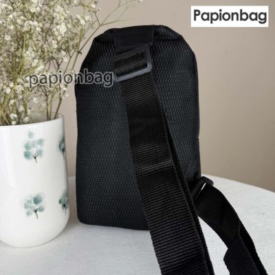 بادی بگ اسپرت برزنتی کد1132 4 نمای پشتی بادی بگ برزنتی کد 1132