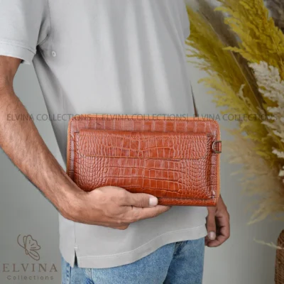 کیف پاسپورتی دستی و دوشی چرم طبیعی اعلاء کد1152