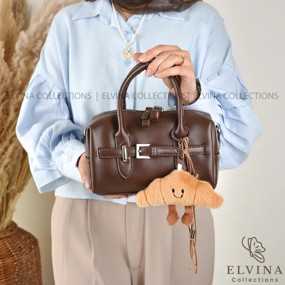 girls handbag with charm 1845 3